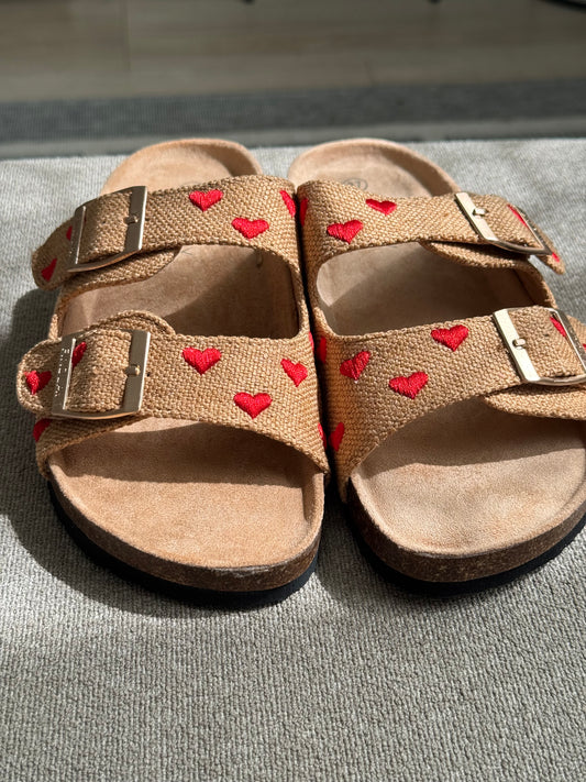 Magnifique mules avec des motifs ❤️