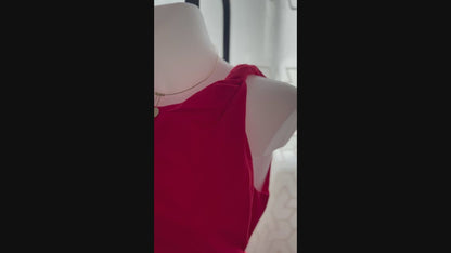 Robe longue en lin avec une bretelle torsadée